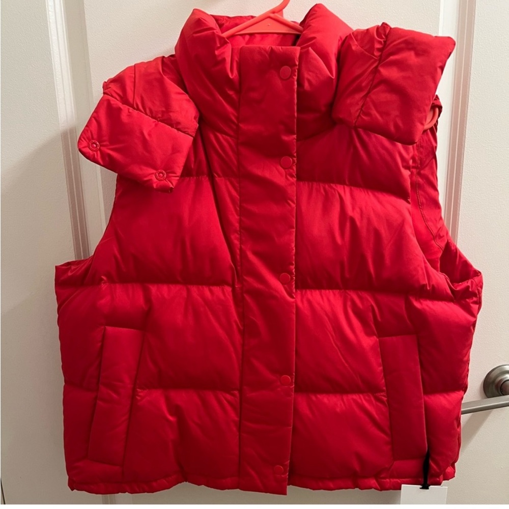 Lululemon Wunderpuff Vest Red
